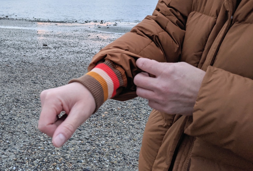 rei co-op norseland insulated parka - the wrist gaiters are cute but tucked away behind the downy shell...