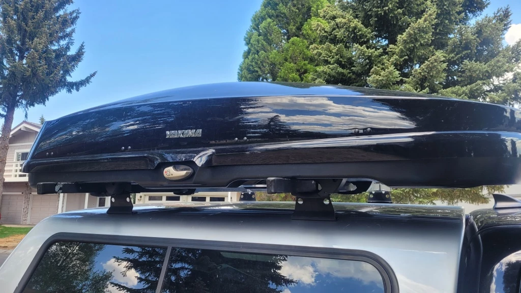 yakima grandtour 16 cargo box review - the yakima grandtour is one of our favorite roof boxes that we have...