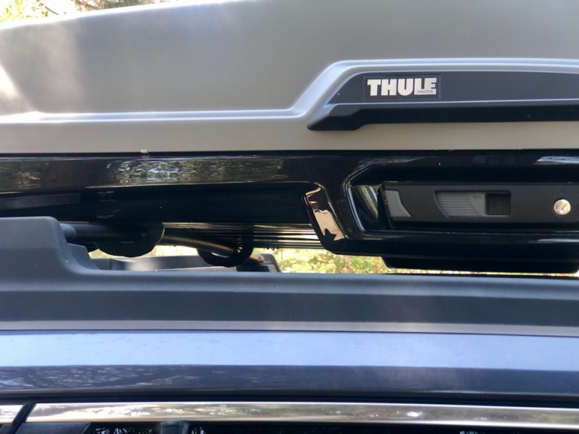 thule vector - the matte finish does a better job of hiding blemishes than the...
