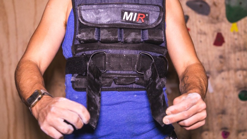weight vest - the air flow lives up to its name with plenty of breathability due...