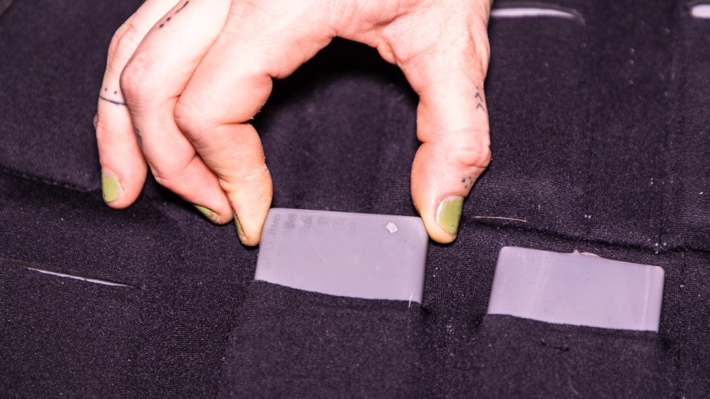 weight vest - although removing all these little weights is tedious, it is an easy...