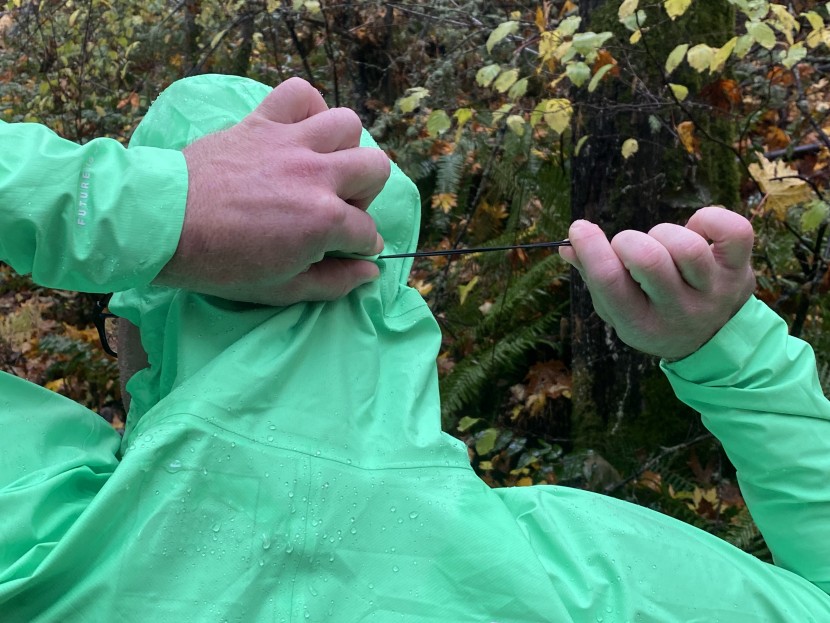 the north face flight lightriser futurelight - despite a minimal design, this model&#039;s hood cinches down nicely over...