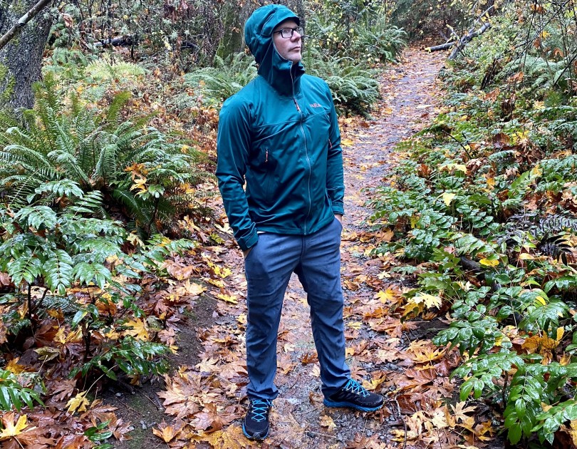 rab kinetic 2.0 - this model is designed with a lower profile and more athletic cut...