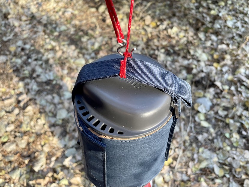 primus lite+ - primus recommends girth hitching the hanging cord to the pot strap...