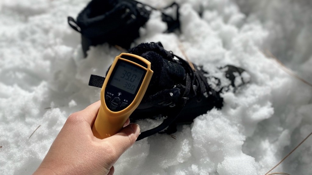 winter boots womens - we used a short range infrared temperature gun to measure the...