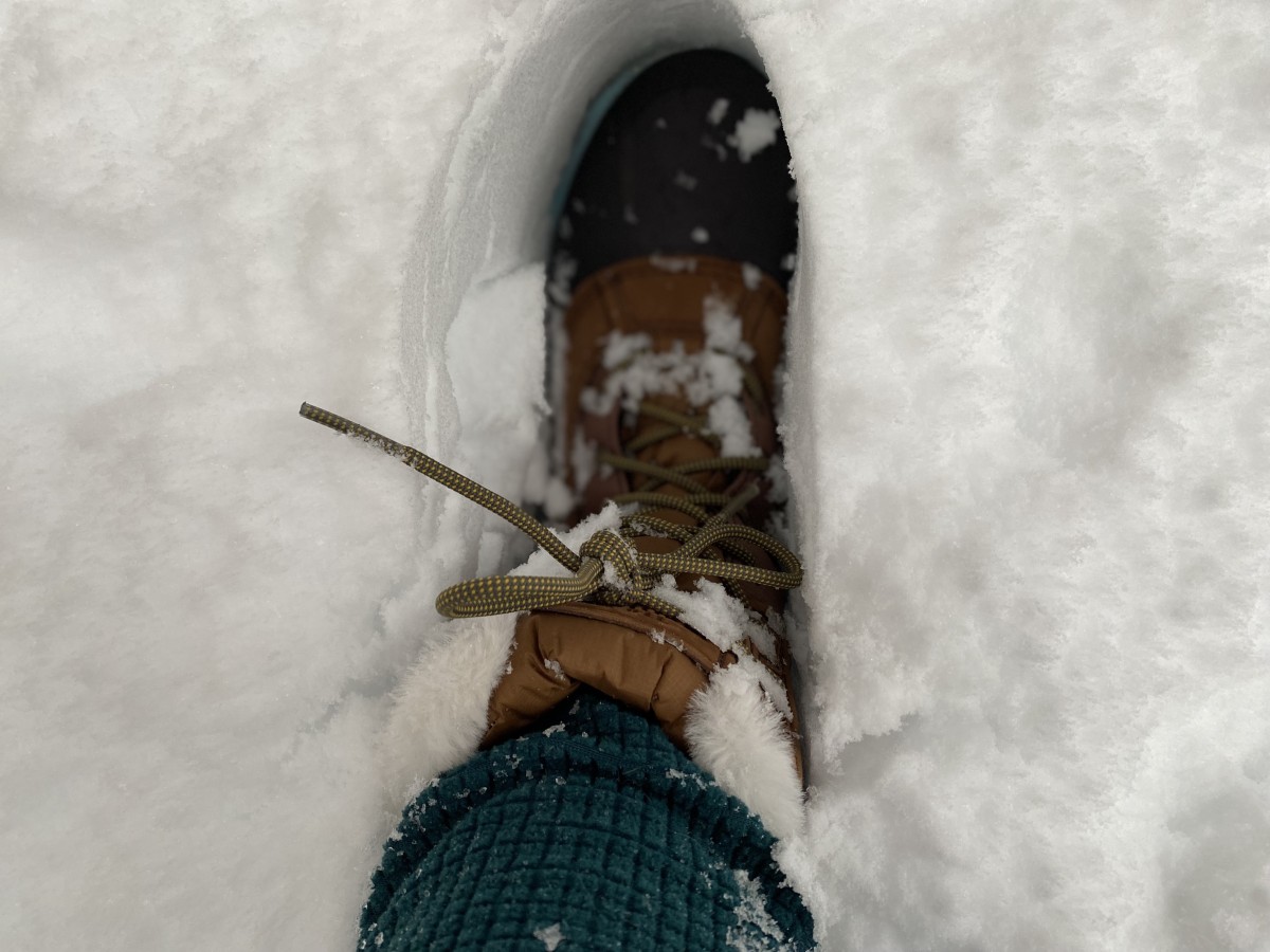 The North Face Shellista IV Mid Review (We tested the Shellista in deep snow to challeng the collar's ability to keep snow out of the interior.)