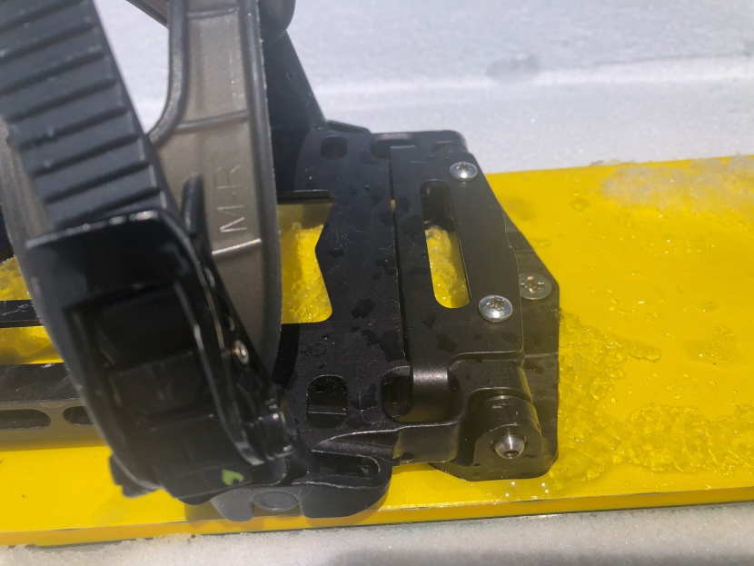 the snap ramp in the closed position.