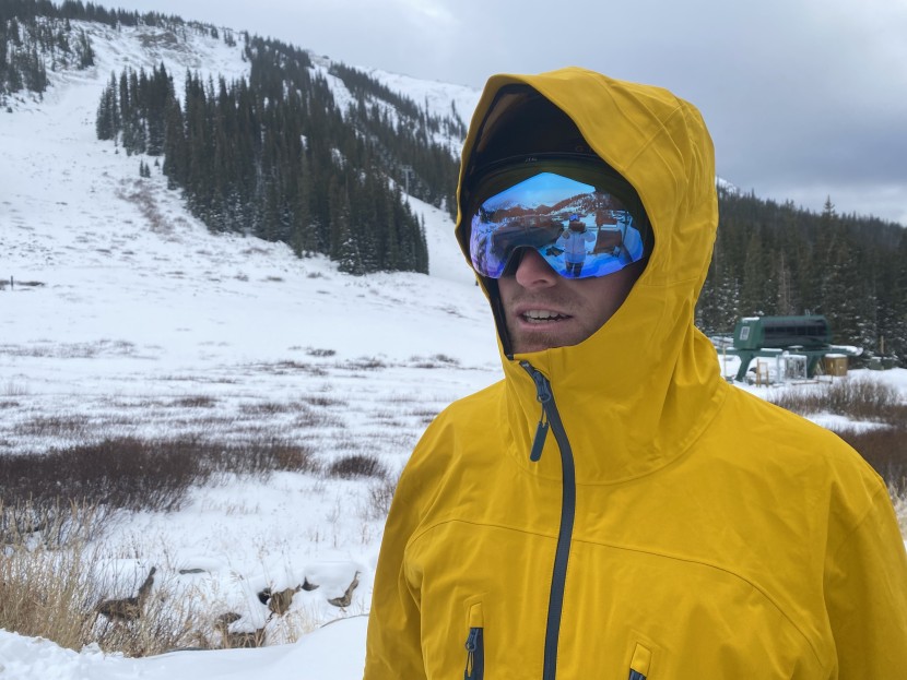 backcountry notchtop gore-tex active - the hood provides good coverage, but it could be bigger to cover...