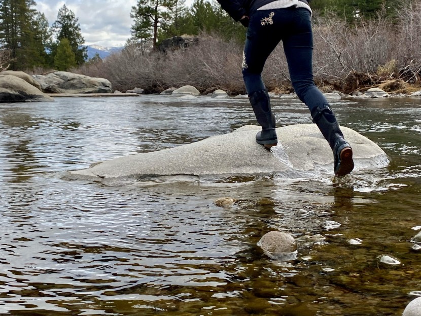 winter boots womens - we performed some extra river testing with the bogs because of their...