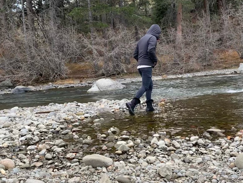 columbia ice maiden ii - we waded into the truckee river to see how the ice maiden handled...