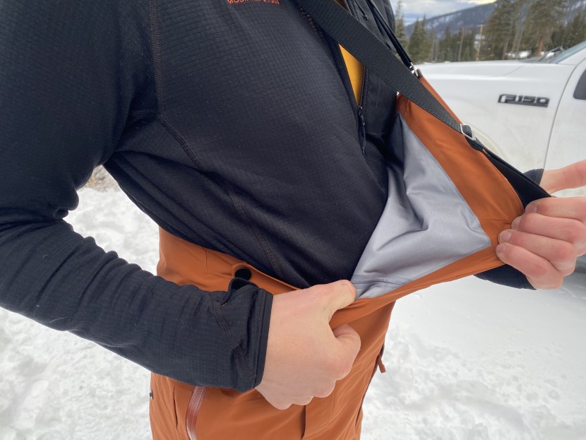 ski pants men - three-layer shells look like one thick shell layer to the user.