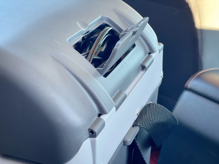 wagan 12v 14 liter personal fridge/warmer - it&#039;s handy to be able to store the cord on the back of the cooler...