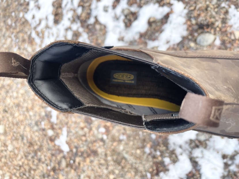 keen anchorage iii - the anchorage iii has no insulation, and the footbed is lined with a...