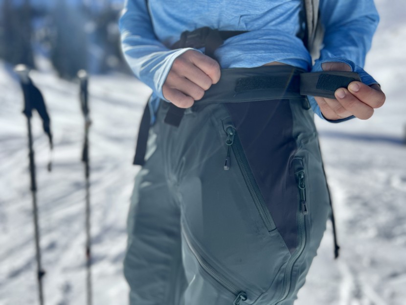 アウトドアリサーチ　Skyward Ⅱ パンツ Outdoor Research Skyward II AscentShell - Women's Review