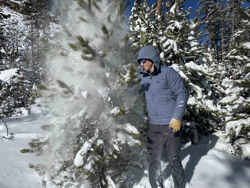 outdoor research shadow insulated - the or shadow has no trouble keeping out moisture from snow or light...