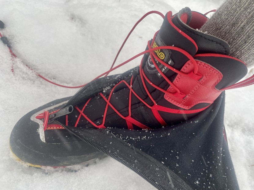 asolo eiger xt gv evo - the flexible upper cuff makes hiking more pleasant.