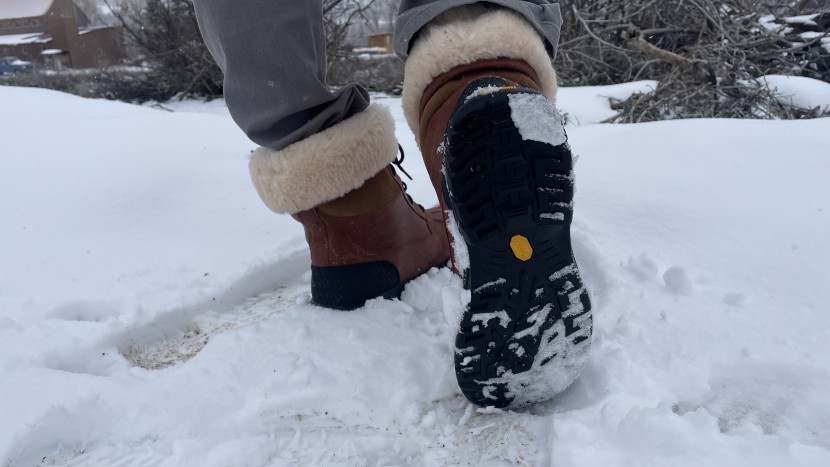 ugg butte - the lugs on the sole of the butte are shallow, which prevents the...