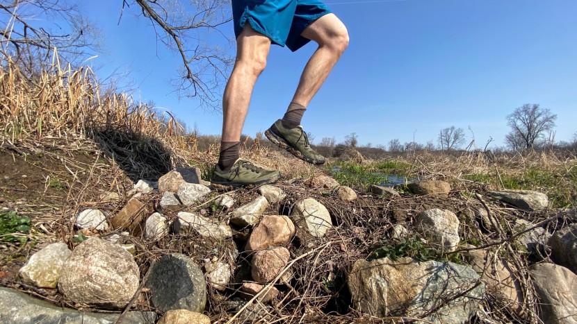 salomon outline low gtx - the injected eva midsole makes the outline low gtx a comfortable...