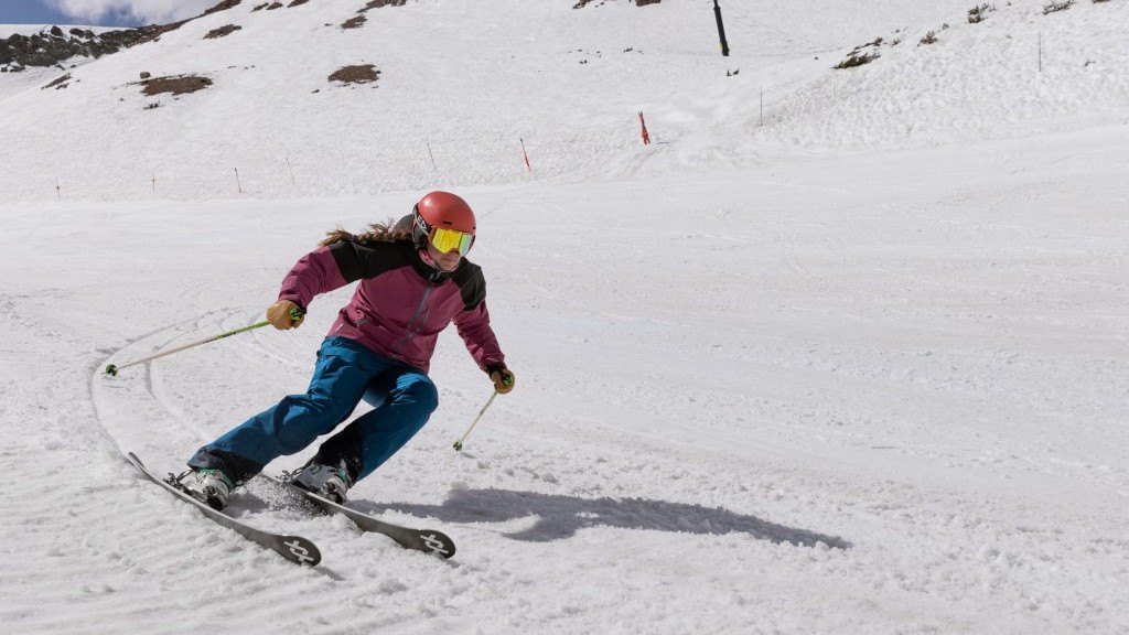 The 7 Best Skis For Women Of 2024 | Tested