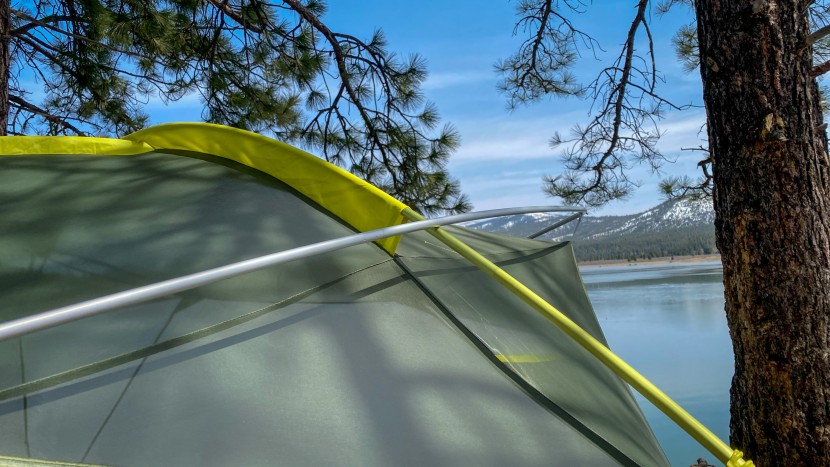 marmot limestone 8 - similar to the halo, two additional top poles help make the inside...