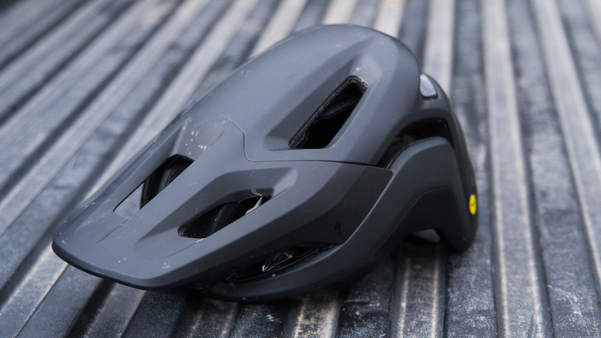 specialized ambush 2 mountain bike helmet review