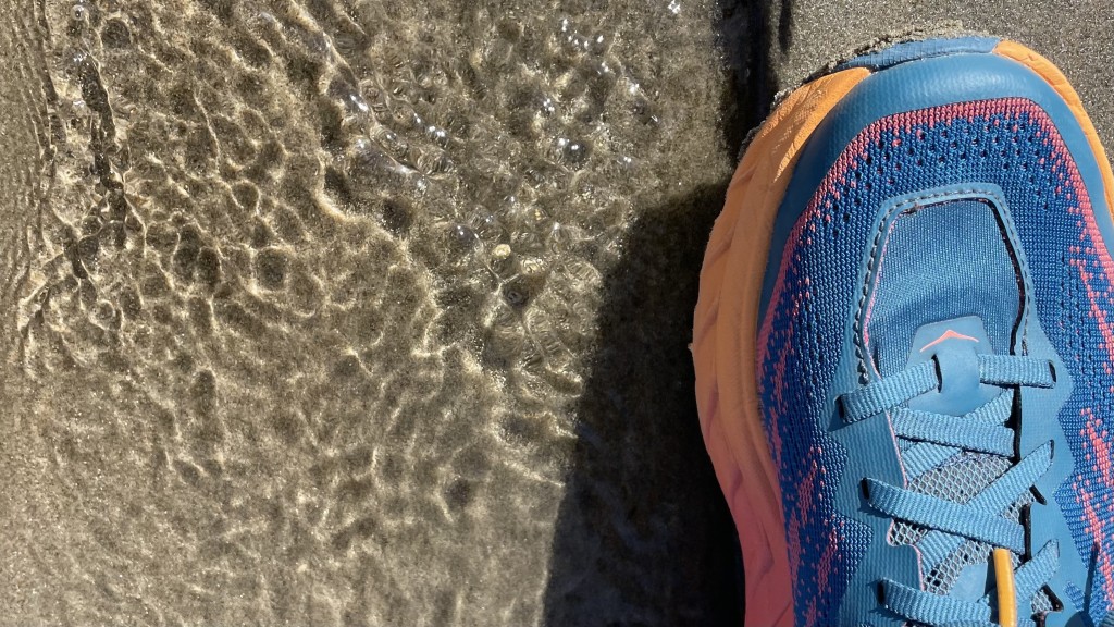 trail running shoes womens - we found that we could simultaneously test each pair of shoes for...