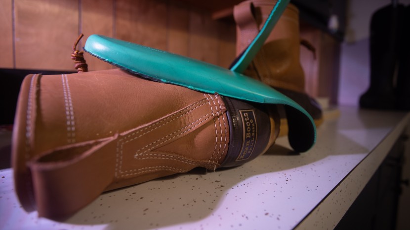 ll bean 8&quot; gore-tex/thinsulate - the stock insoles could be a bit beefier, we don&#039;t love how floppy...