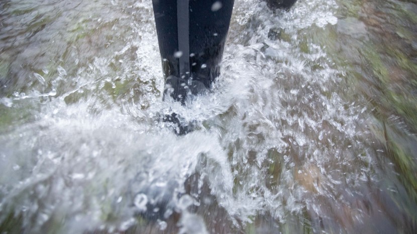 the original muck boot company arctic sport - no amount of splashing lets water into these boots.