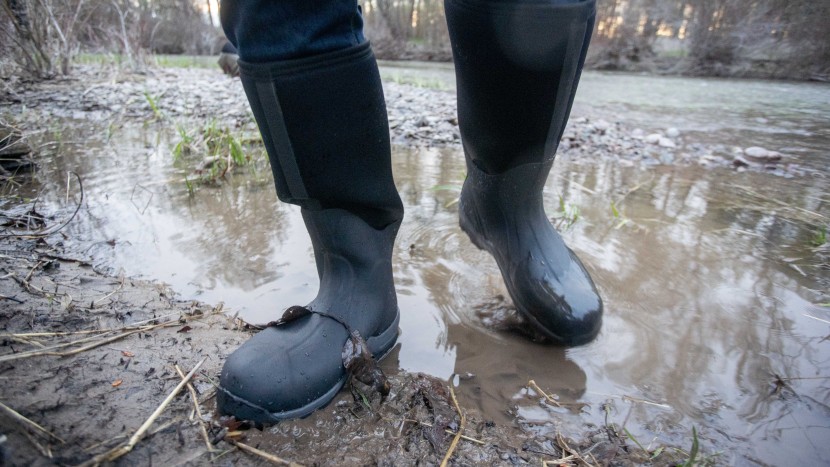the original muck boot company arctic sport - they&#039;re not pretending that they&#039;re not rain boots, but aren&#039;t they...