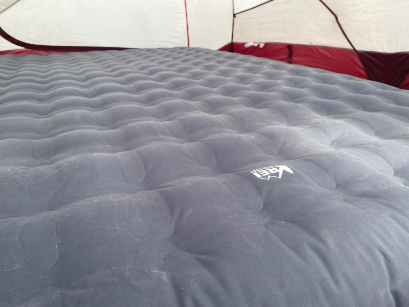 rei co-op kingdom insulated air - the fabric on the outside of the rei kingdom is soft and quiet.