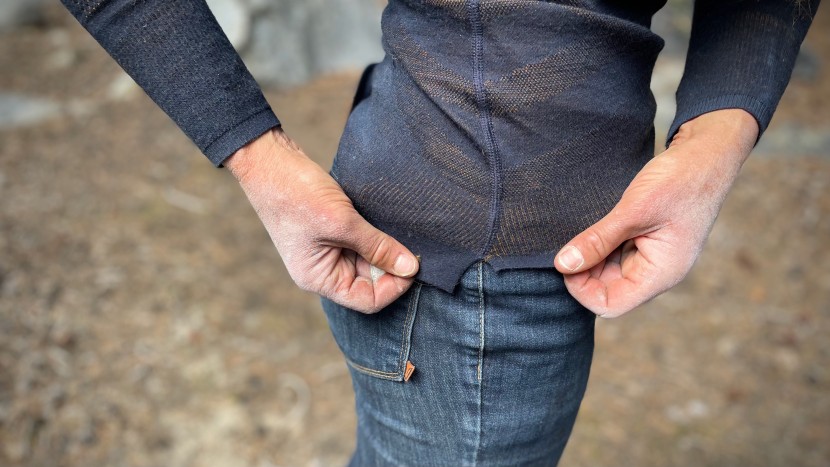 base layer womens - the length of the slim fit on the smartwool intraknit is slightly...