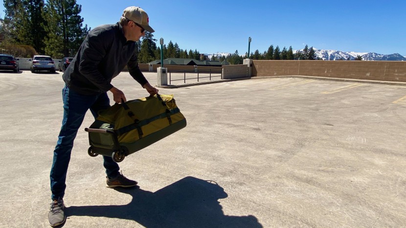 rei co-op big haul recycled rolling duffel 34&quot; - the topside load handles on the rei big haul duffel are extremely...