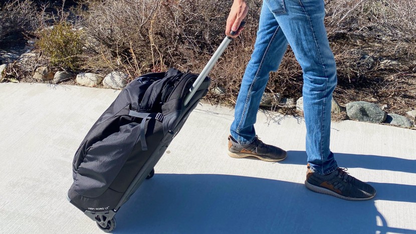 osprey ozone 75l wheeled - comfortable handle length and well-treaded inline wheels give the...