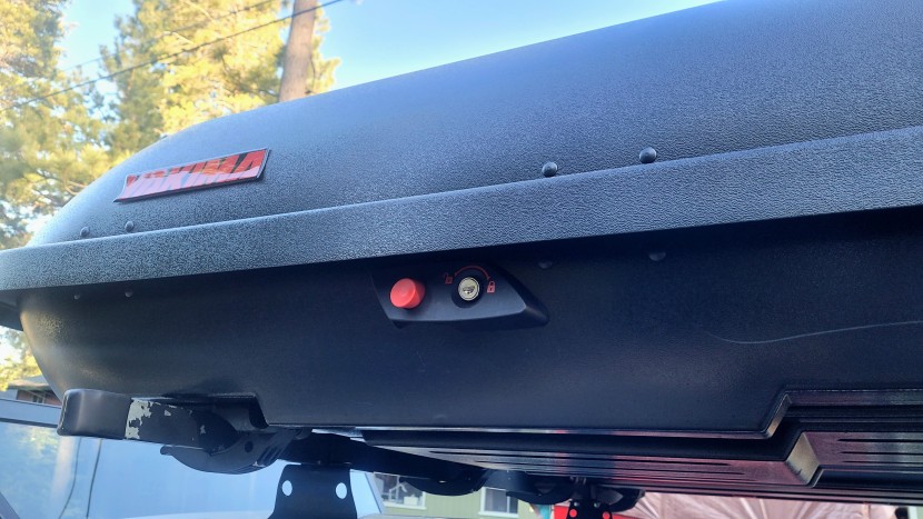 yakima rocketbox pro 14 - the rocketbox pro 14 doesn&#039;t have an indicator to show if it is...