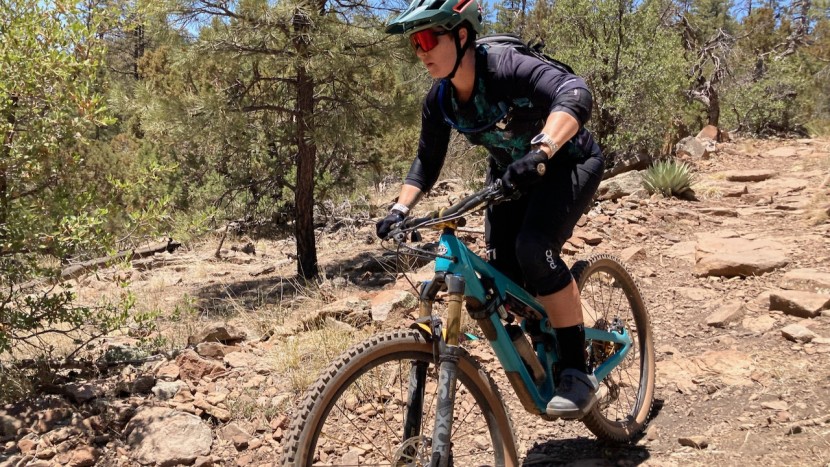 ride concepts hellion clip women&#039;s - the eva foam midsole does a great job at soaking up the trail chunk.