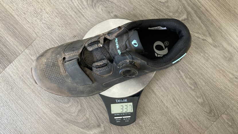 pearl izumi x-alp summit women's - an eu 40 women's weighs 337 grams per shoe.