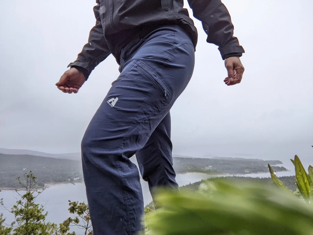eddie bauer women&#039;s guide pro pants hiking pants review - the guide pro pants can handle a lot of weather. they breathe well...