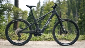 canyon spectral:on cf 8 electric mountain bike review