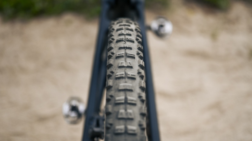 the maxxis minion dhr ii  is the benchmark rear tire for aggressive...