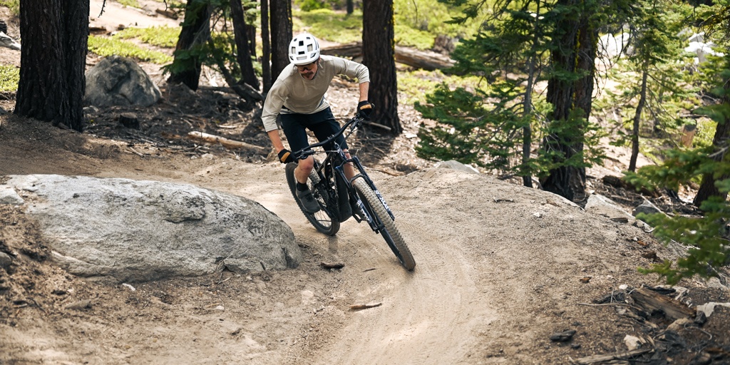 specialized turbo levo comp alloy - with loads of power and smooth output, the levo makes the climbs all...