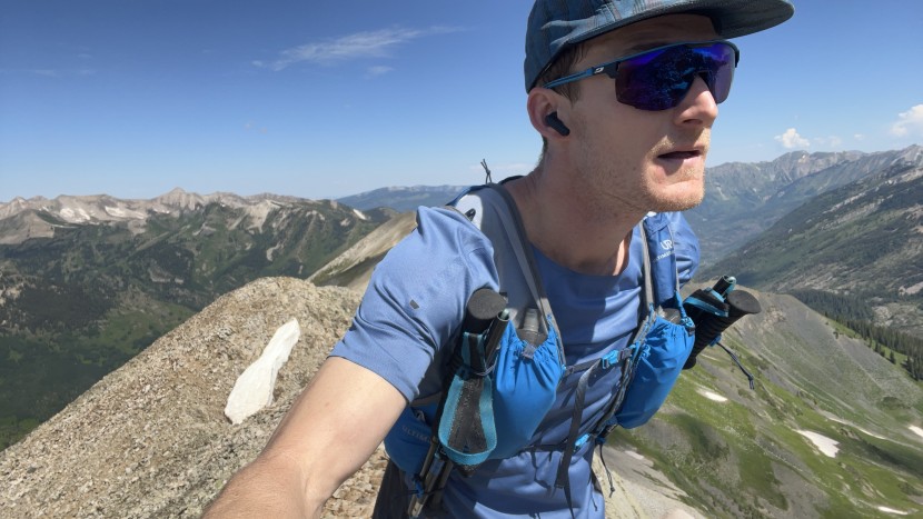 for faster movement in mountainous terrain, the front clove-hitch...