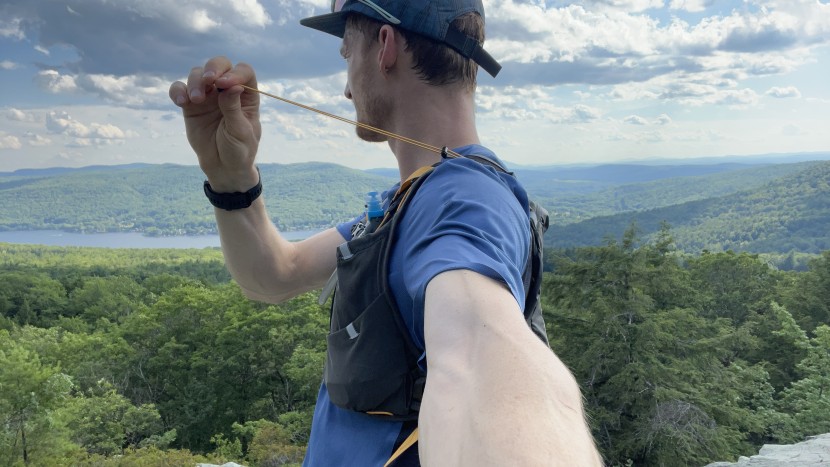 rei co-op swiftland 5 - this two for one strap both helps with the pack suspension and...