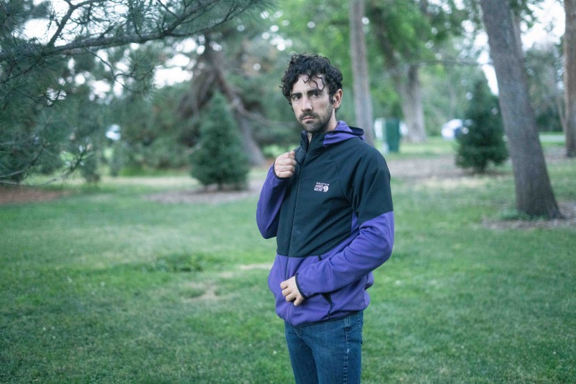 mountain hardwear stratus range full zip - our testers liked the warmth level of the stratus. it felt a bit...