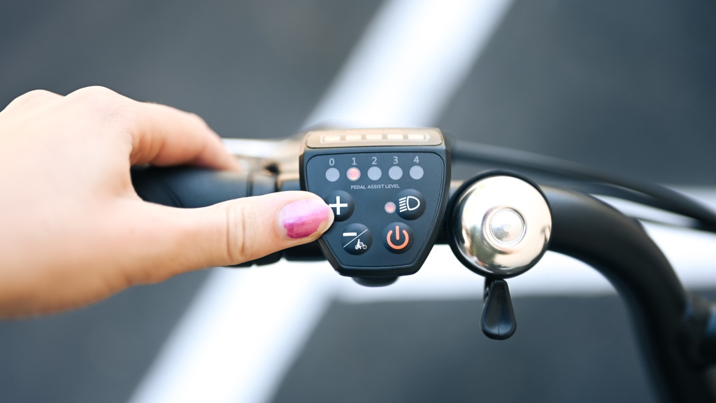 rad power radexpand 5 - high tech? nope. but the control interface functions to toggle the...