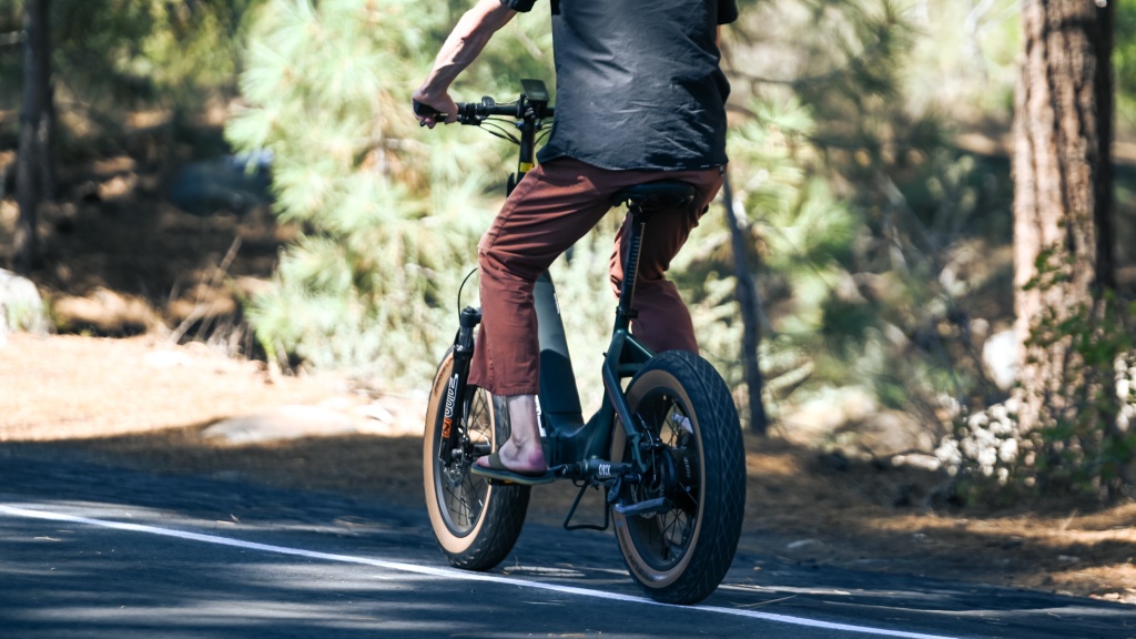 aventon sinch step-through - we are impressed with the range of the sinch. ripping off over 30...