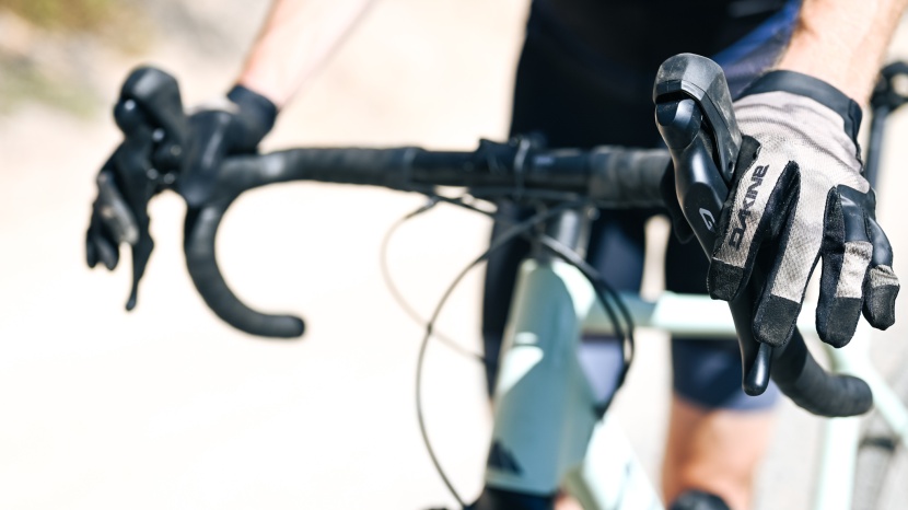 the grx hoods are quite comfortable and the brakes are powerful...