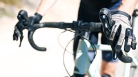 The GRX hoods are quite comfortable and the brakes are powerful...