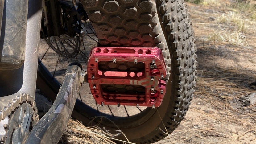 deity tmac - the pedal moves very well on its axle, but all those pins don't make...