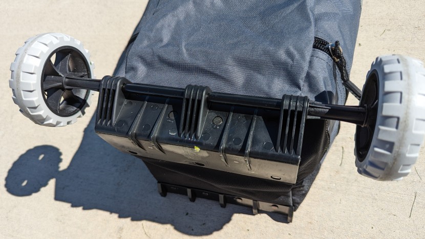 e-z up pyramid - although very wide and very effective, the entire wheel system -...