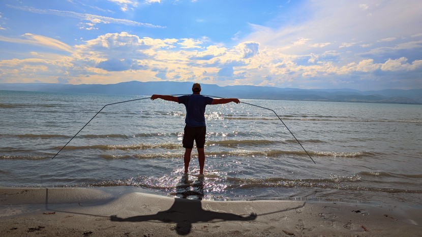 yeah... they're the longest tent poles we've ever seen.